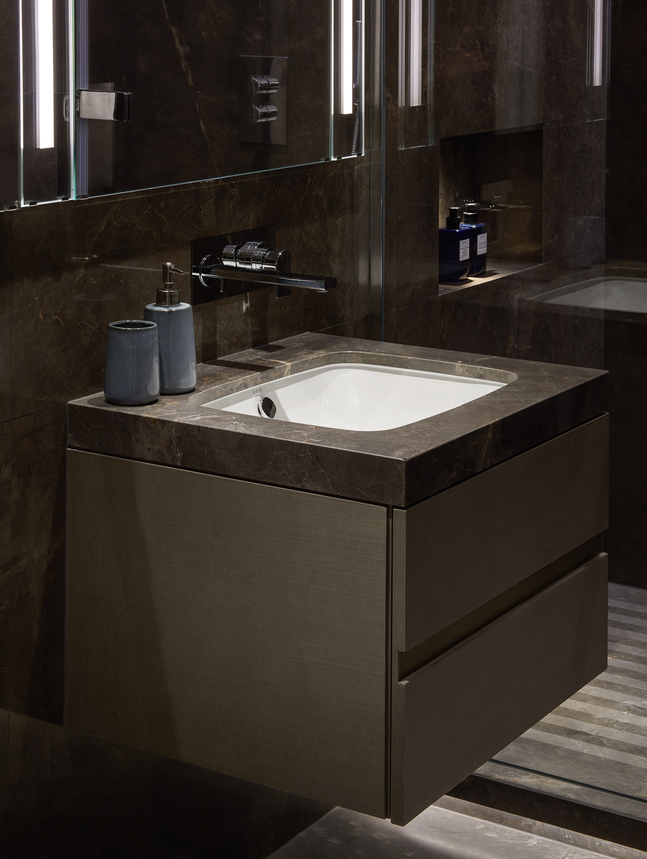 Contemporary Apartment - Mokka Design - Mediamoka Style Apartment Design
