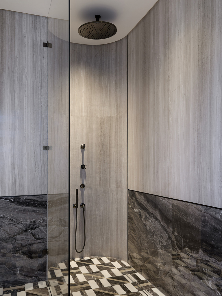 Curated visual reference: Fresh Look at Dubai Penthouse